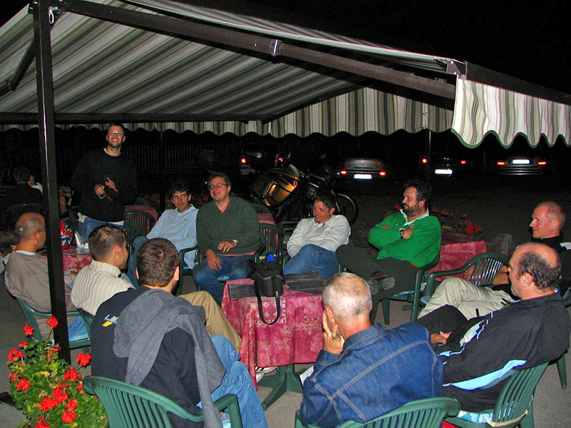 Serata in compagnia